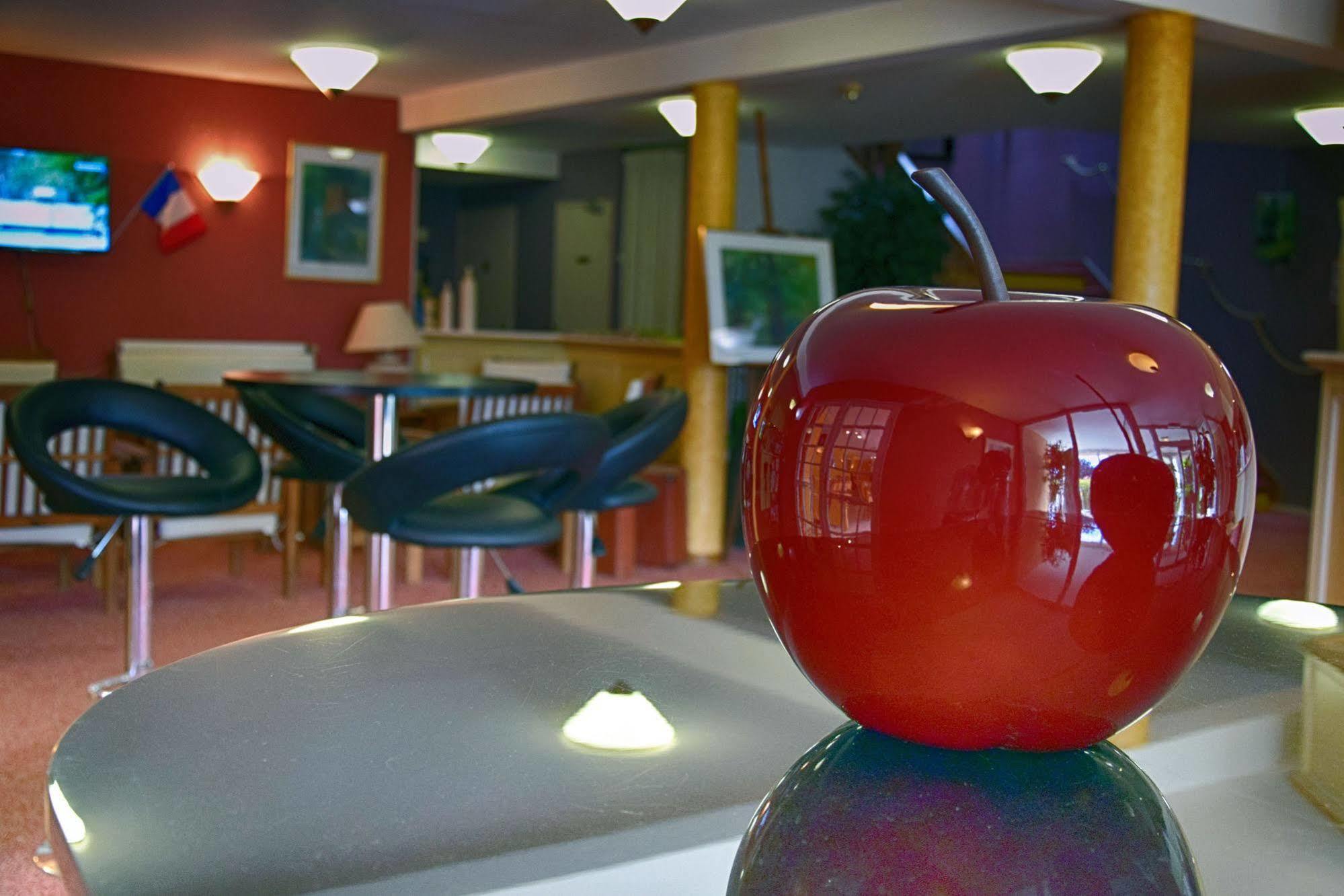 Hotel Altina Pacy-sur-Eure Buitenkant foto