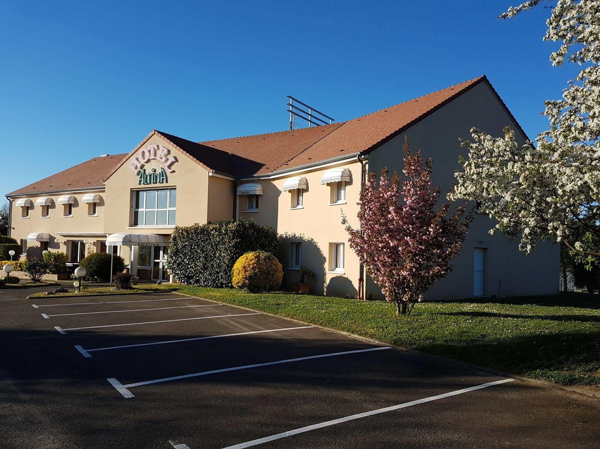Hotel Altina Pacy-sur-Eure Buitenkant foto