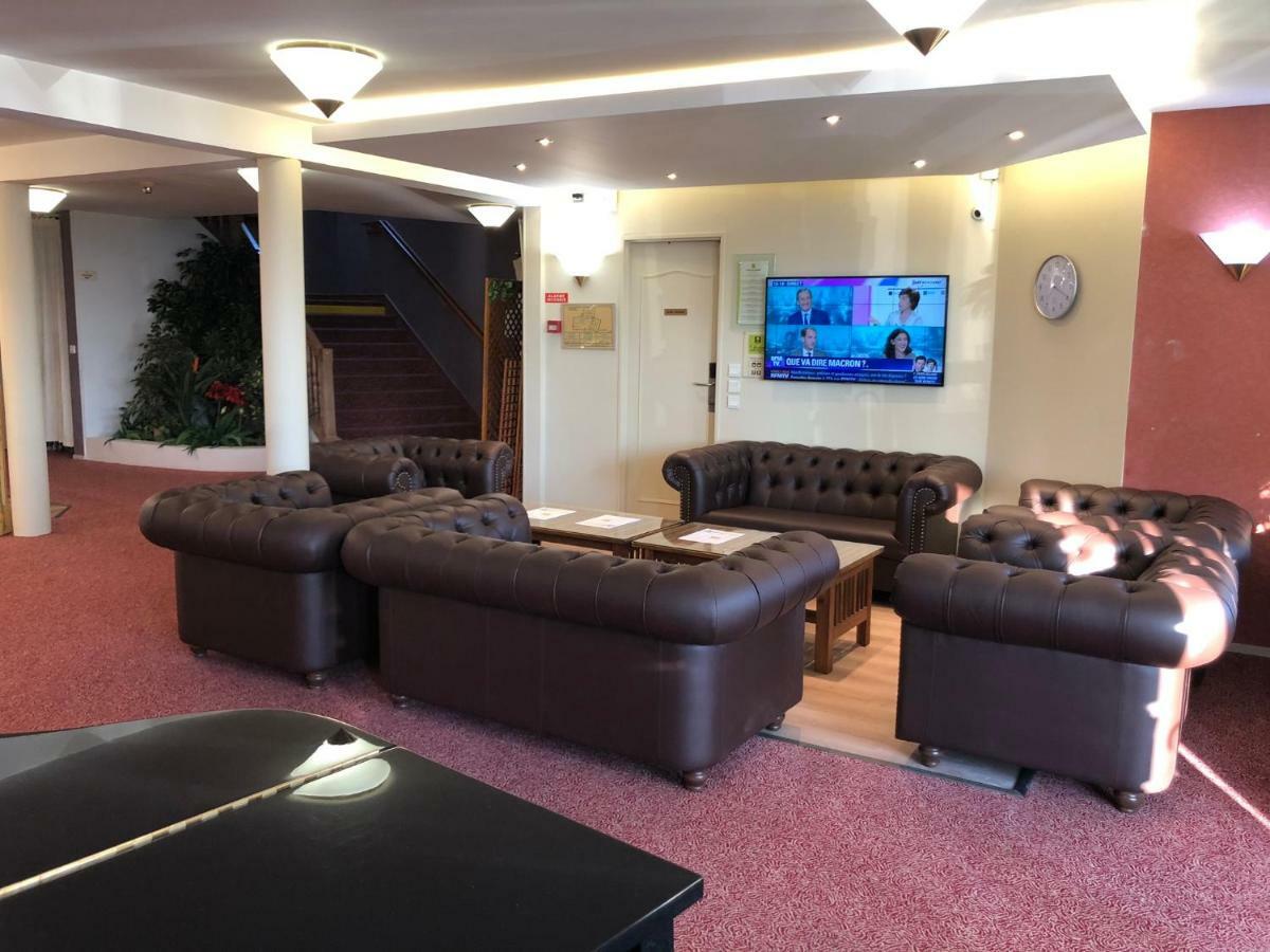 Hotel Altina Pacy-sur-Eure Buitenkant foto