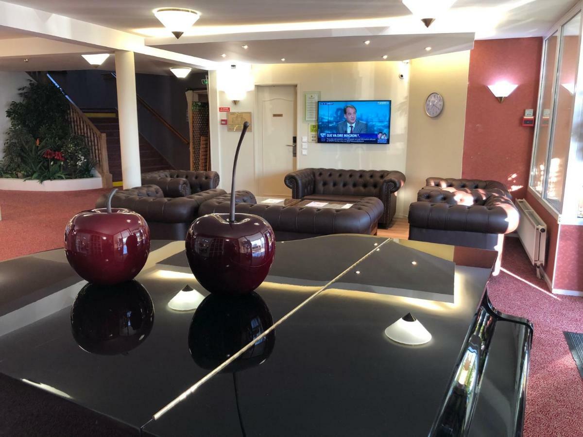 Hotel Altina Pacy-sur-Eure Buitenkant foto