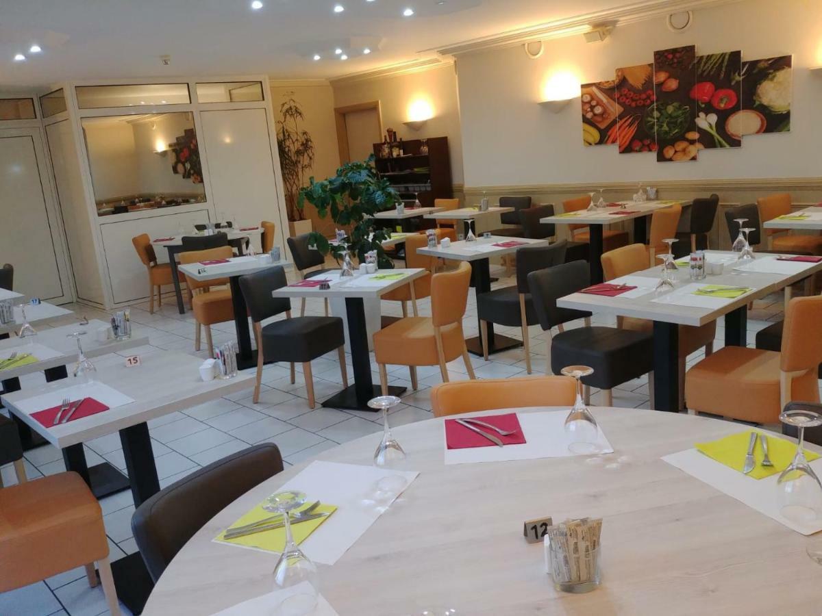 Hotel Altina Pacy-sur-Eure Buitenkant foto