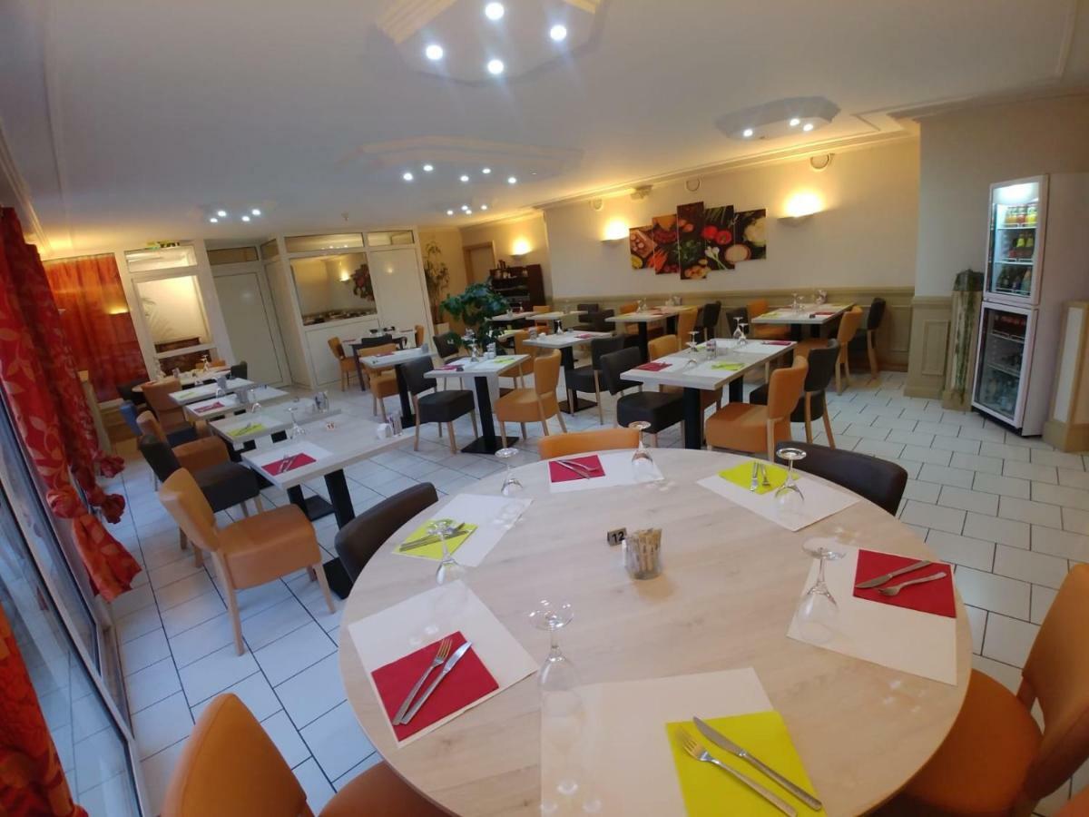Hotel Altina Pacy-sur-Eure Buitenkant foto