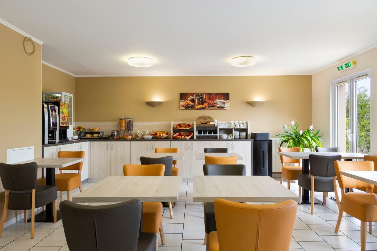 Hotel Altina Pacy-sur-Eure Buitenkant foto
