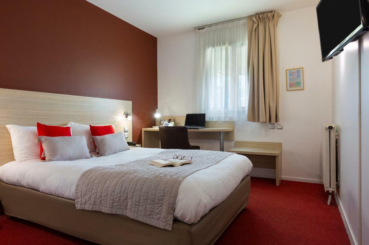 Hotel Altina Pacy-sur-Eure Buitenkant foto