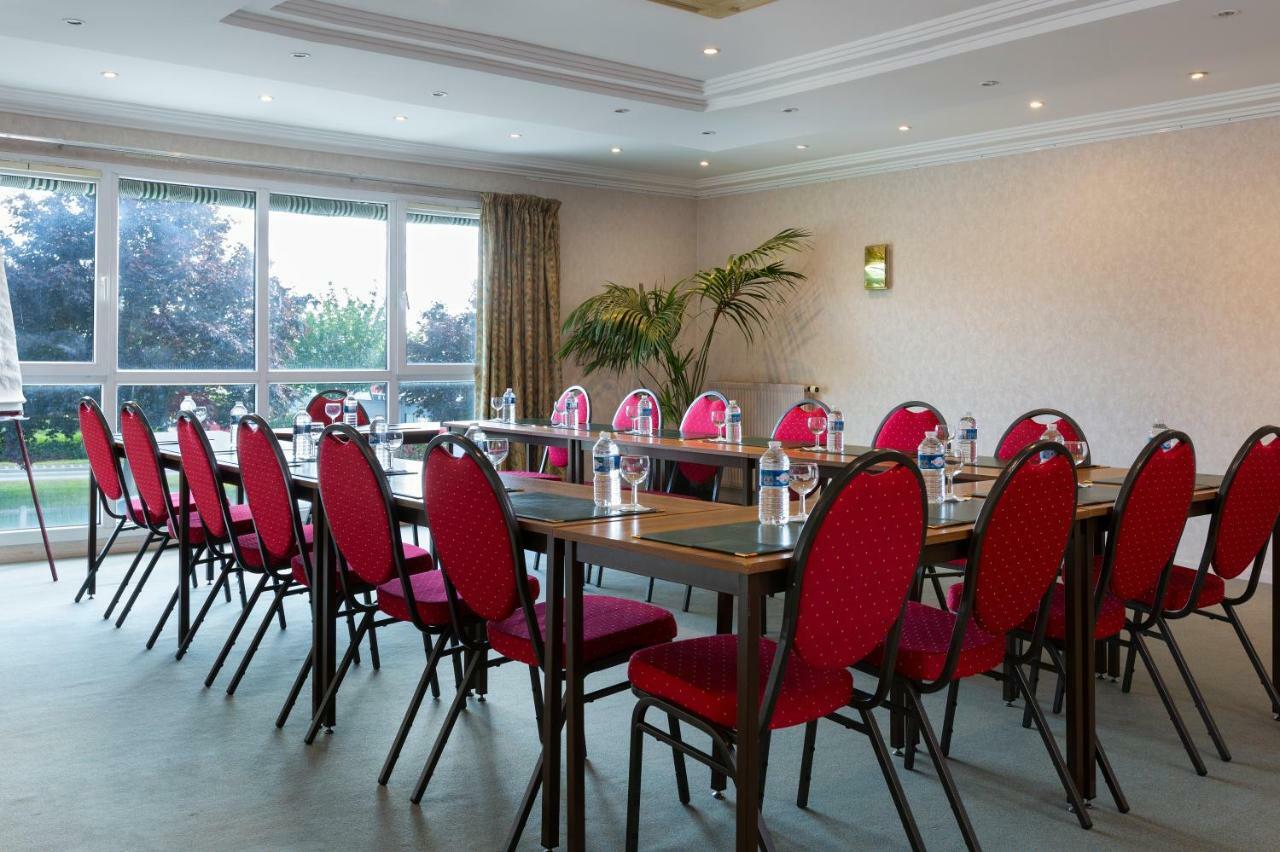 Hotel Altina Pacy-sur-Eure Buitenkant foto