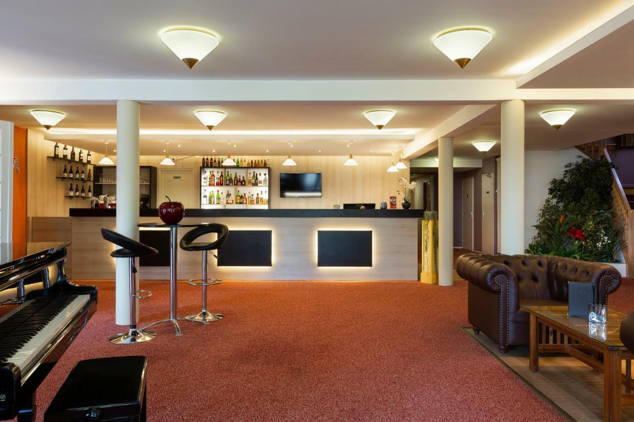 Hotel Altina Pacy-sur-Eure Buitenkant foto